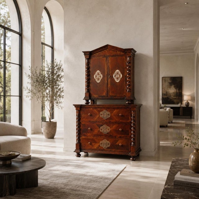Austrian Trumeau Commode in Walnut, 1728 For Sale - Image 9 of 12