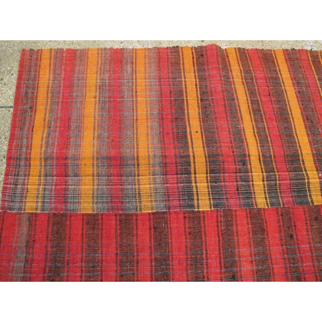 Galerie Shabab Collection Mid-20th Century Turkish Flatweave Kilim Accent Carpet For Sale In New York - Image 6 of 7