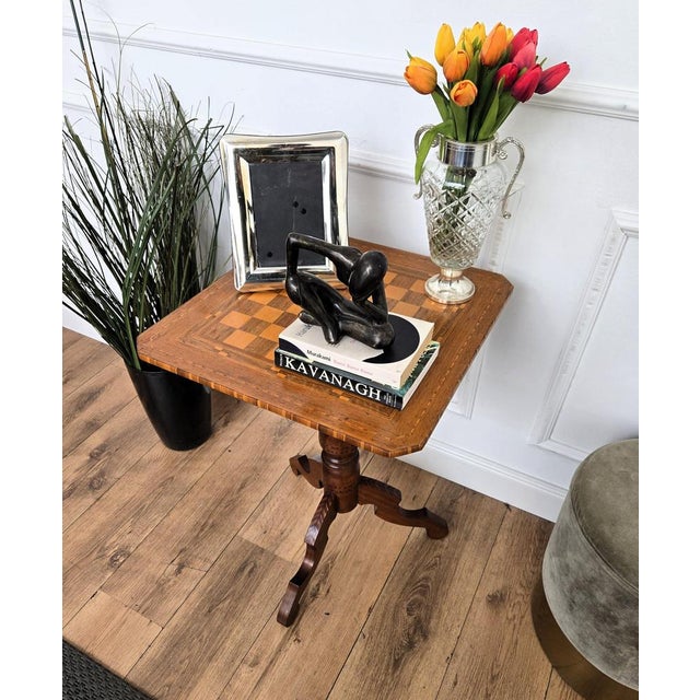 Italian Neoclassical Biedermeier Walnut Inlay Tripod Chess Games or Side Table, 1950s For Sale - Image 3 of 9