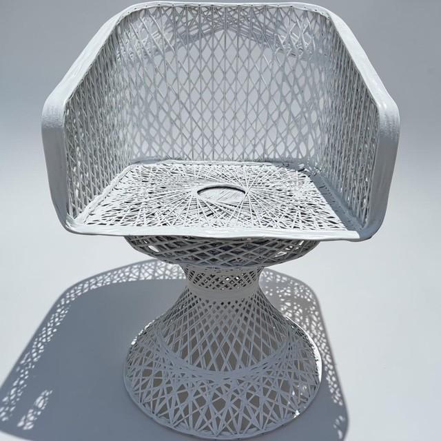 Mid-Century Modern Vintage Spun Fiberglass Patio Chair Attributed to Russell Woodard For Sale - Image 3 of 8