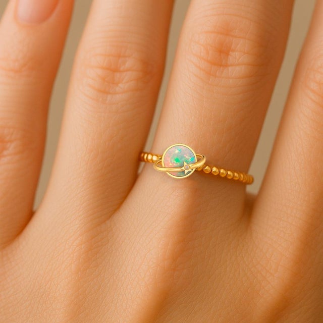 14 kt solid gold ring with opal cabochon. Multicolor opal ring. Solitaire opal ring. October birthstone ring. Ethiopian...