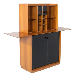 Mid-Century Modern Cabinet in Wood and Leather, Italy, 1970s For Sale