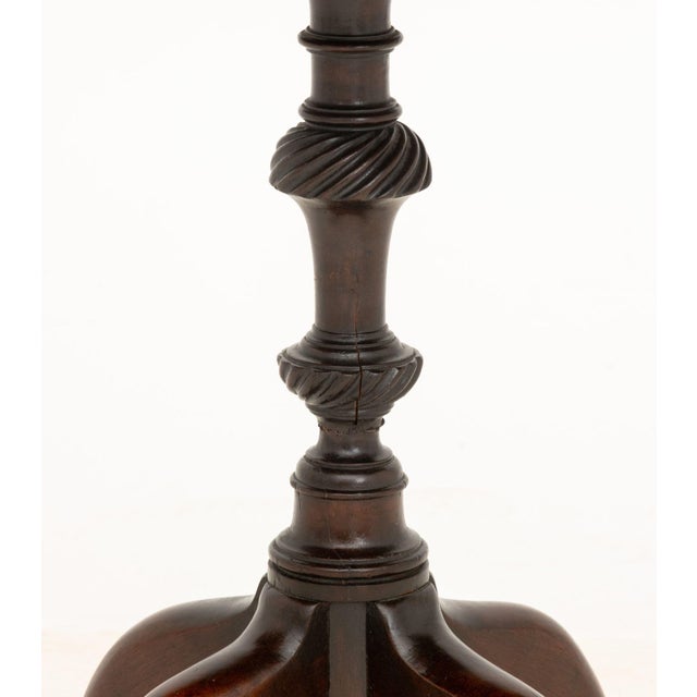 Queen Anne Style Mahogany Pie Crust Top Tea Table For Sale - Image 4 of 6