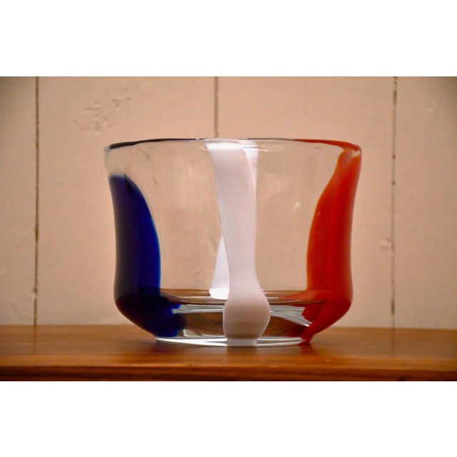 Artglass Bowl By Erik Höglund for Chribska, Czech Republic, 1992. This series reminds very much of the art glass that...