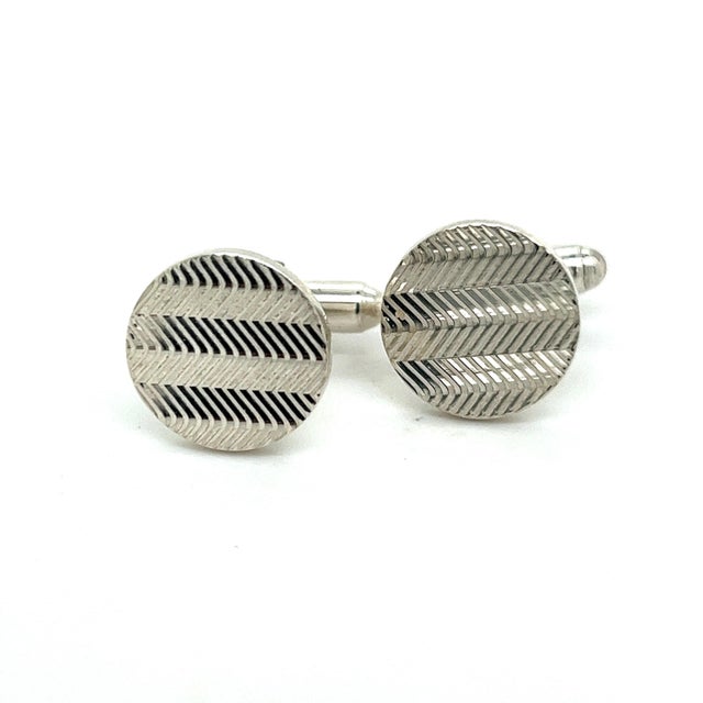 Tiffany & Co Estate Mens Chevron Circle Cufflinks Sterling Silver TIF471 DETAILS Style: Chevron Circle Metal: Sterling...