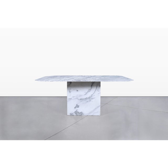 Mid-Century Modern Vintage Italian Bianco Carrara Marble Dining Table, 1970s For Sale - Image 3 of 14