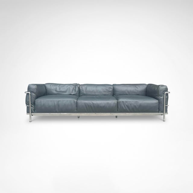 LC3 Down Cushions Y Leather 3-Seater Sofa by Le Corbusier for Cassina, 1990s For Sale - Image 9 of 9