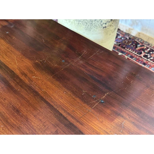 20th Century English Chest of Drawers in Mahogany and Oak For Sale - Image 9 of 18
