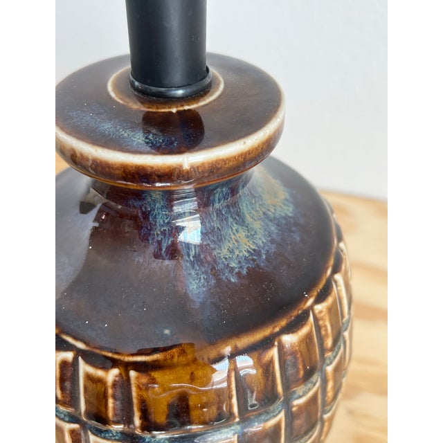 1960s Vintage Brown Grenade Ceramic Lamp For Sale - Image 5 of 9