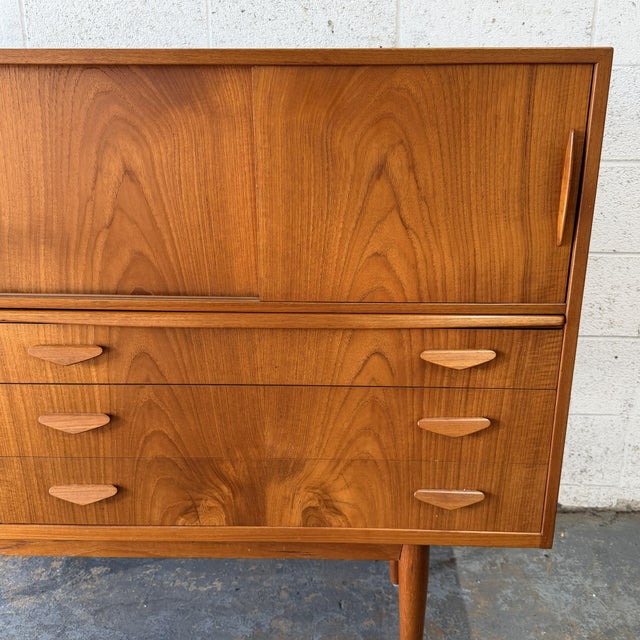Mid 20th Century Vintage Danish Modern Teak Credenza or Highboard With Built-in Dry Bar, Circa 1960s Mid Century For Sale - Image 5 of 11