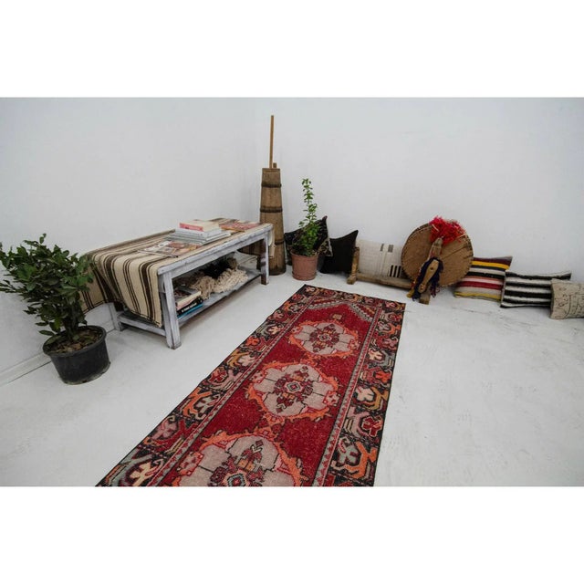 Vintage Red Turkish Runner-2′10″ × 9′5″ For Sale In Los Angeles - Image 6 of 7