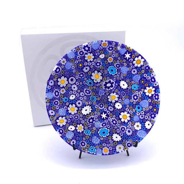 Collectible Murano glass display plate, handmade with blue murrine, round shape and metal support. A touch of spring for...