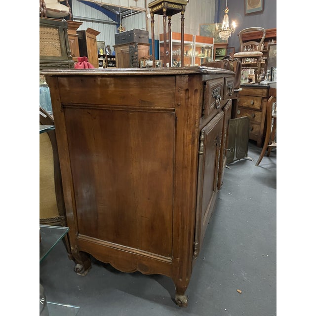 Louis XV Buffet in Wood For Sale - Image 6 of 17