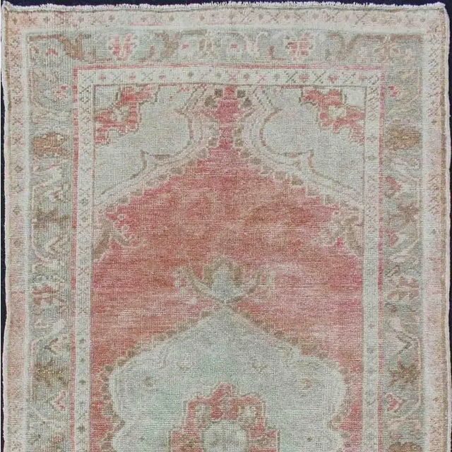 Vintage Turkish Oushak Medallion Rug in Soft Coral, Mint Green, and Beige Tones For Sale - Image 4 of 13