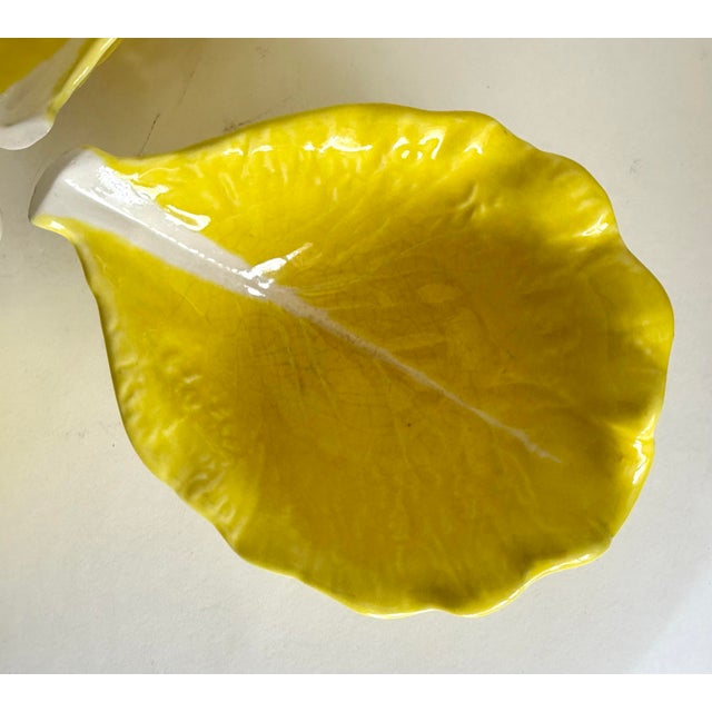 Secla 1960s Secla Portuguese Yellow Majolica Cabbage Leaf Bowls – Set of 3 For Sale - Image 4 of 11