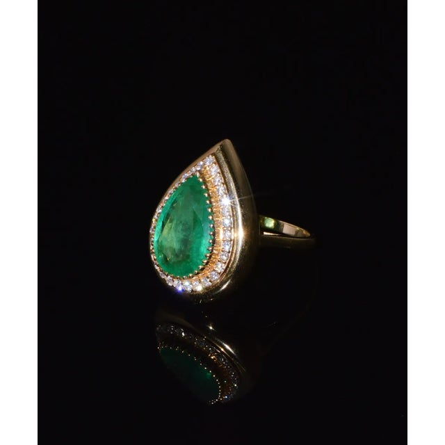 GIA Certified Natural 6.46CTS VS F Diamond Emerald 18K Solid Gold Halo Domed Ring, size 7 For Sale - Image 10 of 10