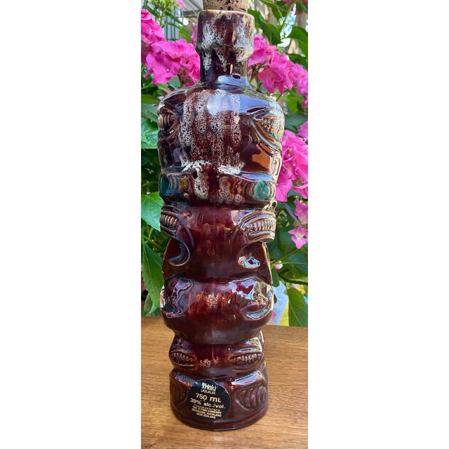 Vintage 1970s Hand-Glazed Ceramic Māori Tekoteko Decanter - New Zealand Mid-Century Barware Attributed to Orzel Pottery For Sale - Image 4 of 10