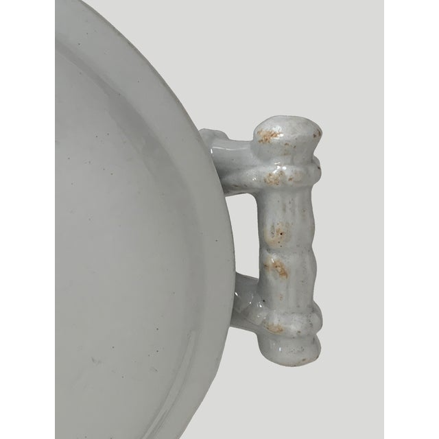 Early 20th Century Maddock & Co. English White Ironstone Soup Tureen, Circa 1906–1920s For Sale - Image 9 of 12