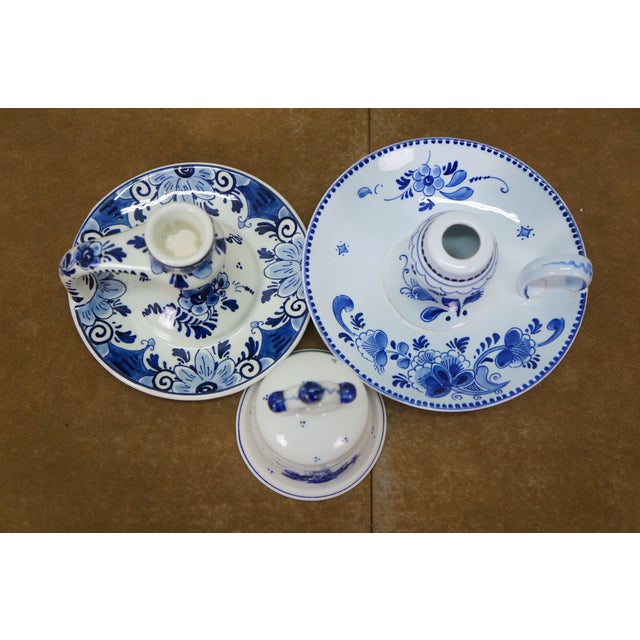 Dutch Delft Blue Floral Chamberstick Candle Holders & Windmill Butler Service Bell For Sale - Image 10 of 17