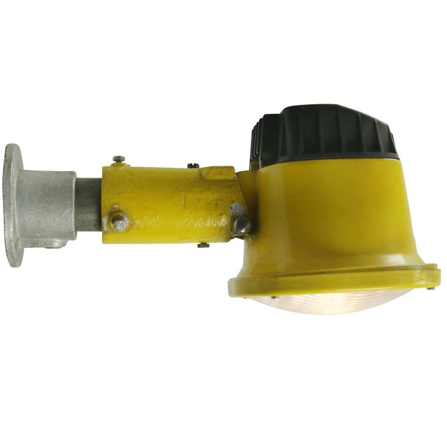 Airport Runway Sconce in Yellow Metal and Glass For Sale - Image 13 of 14