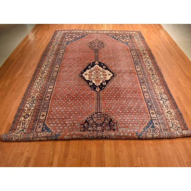 1900 12'6"x19'6" Dark Coral Antique Persian Bakshaish Even Wear Wool Hand Knotted Rug For Sale - Image 4 of 11