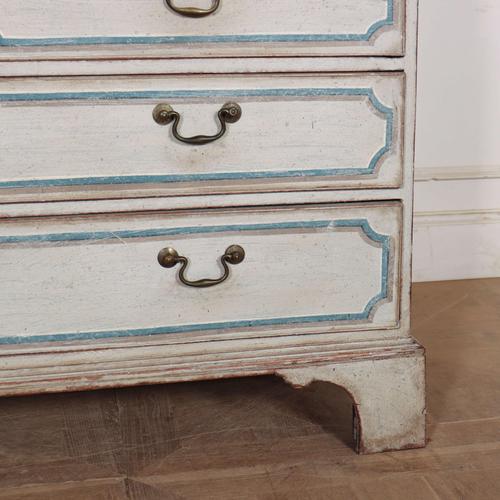 White English Painted Linen Cabinet For Sale - Image 8 of 16