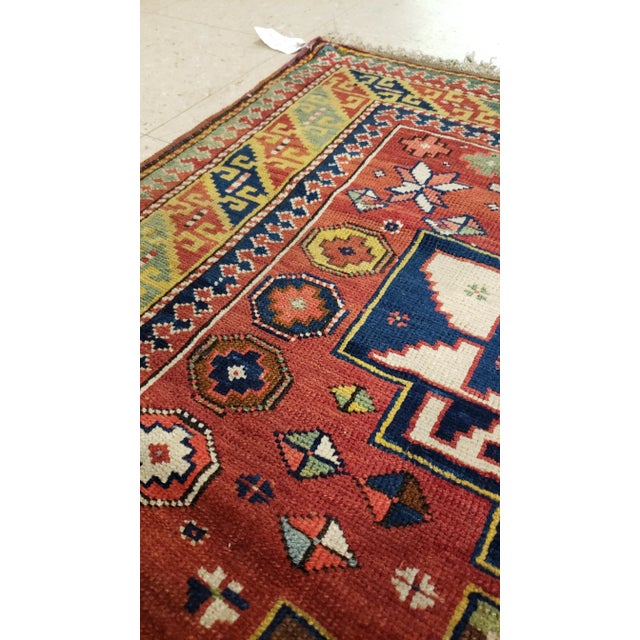 Antique Kuba Rug, Handmade Oriental Rug, Red, Green, Yellow, Ivory, Blue, White For Sale In New York - Image 6 of 13