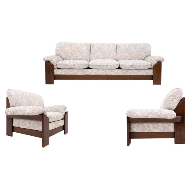 Sapporo 3-Seater Sofa and armchairs by Mario Marenco for Mobilgirgi, Italy, 1970s, set of 3 For Sale