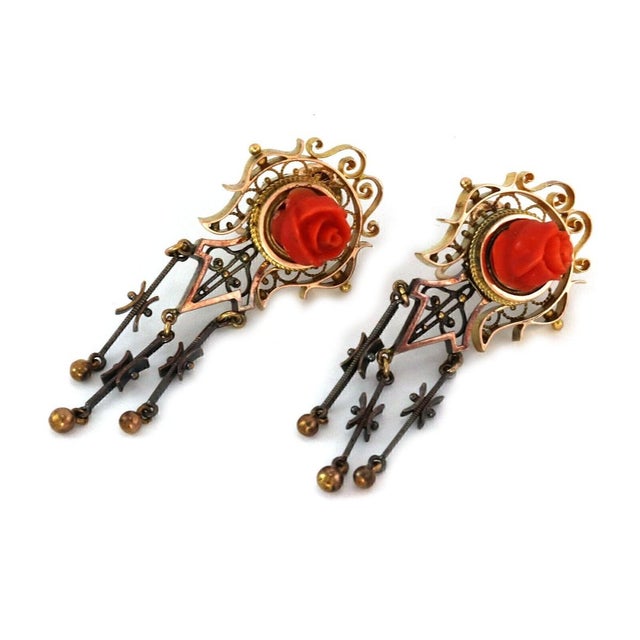 These Victorian Coral Rose 14k Gold Dangle Screw Back Earrings are a stunning piece of antique jewelry from the fine...