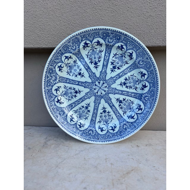 French Country 19th Century Set of 6 French Blue & White Faience Dinner Plates Sarreguemines For Sale - Image 3 of 7