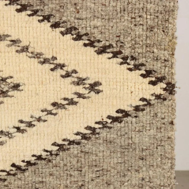Wool Blend Rug, Italy, 20th Century For Sale - Image 4 of 11