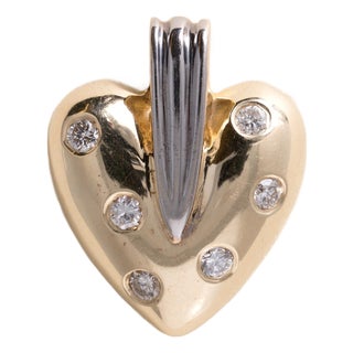 Vintage 14k Gold 0.50 Carats Diamond Heart Pendant For Sale