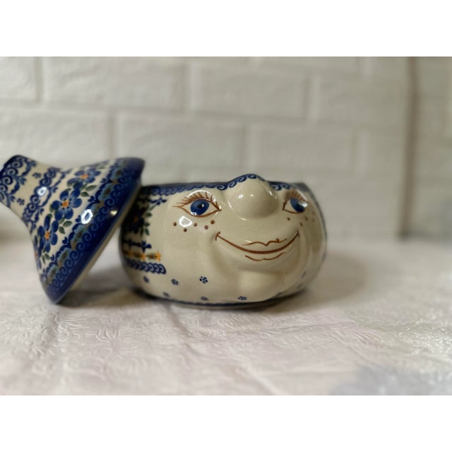 Shabby Chic Vena Unikat Polish Pottery Face Jar – Hand-Painted & Signed. For Sale - Image 3 of 9