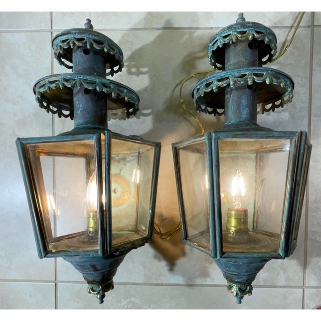 Antique/Vintage Pair of Solid Brass Patina Exterior Wall Lanterns / Sconces For Sale - Image 4 of 18