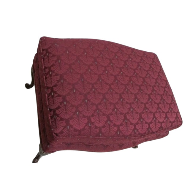 1980s Hickory White French Country Carved Living Room Foot Stool Ottoman A For Sale - Image 4 of 11