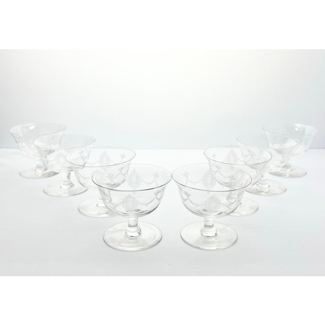 American 1940s Vintage Set of 10 Federalist-Style Etched Coupe Champagne Glasses For Sale - Image 3 of 6