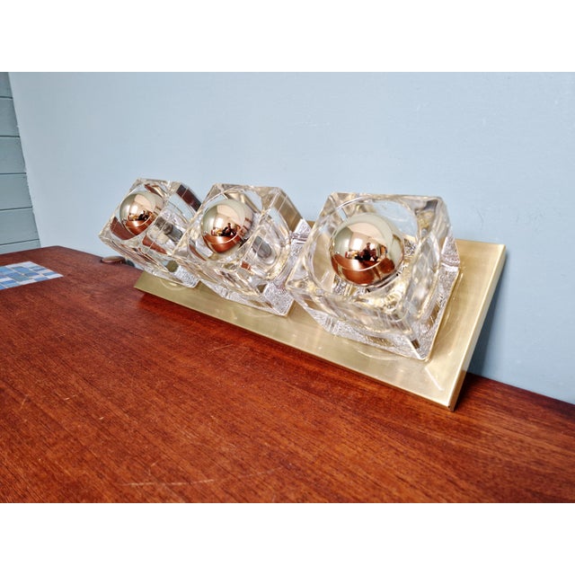 Mid-Century Modern Ice Cube Triple Wall Light in Brass and Glass from Peill & Putzler, 1970s For Sale - Image 3 of 18