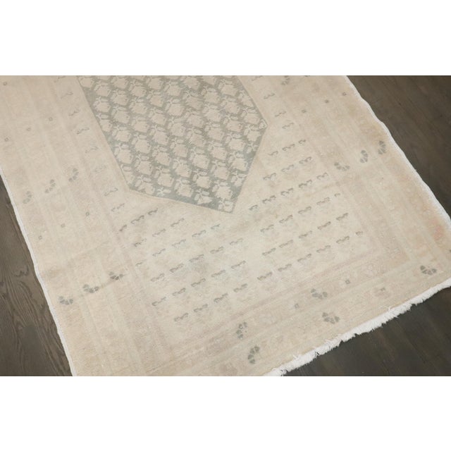 Textile Vintage Paisley Motif Rug, 4'6'' X 7' For Sale - Image 7 of 8