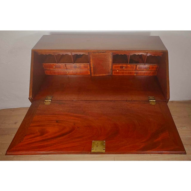 Antique English George III Secretaire in Oak, 1800 For Sale - Image 3 of 18