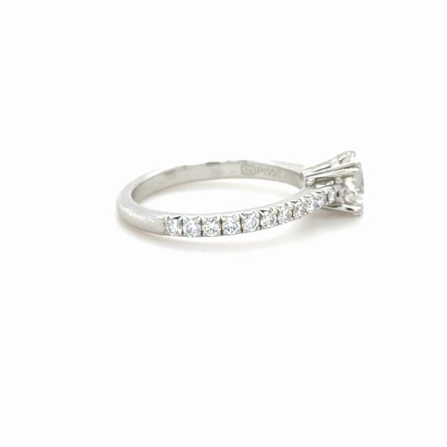 Metal Harry Winston, 1.17 Carat Round Brilliant Diamond Engagement Ring, Size 6.75 For Sale - Image 7 of 7