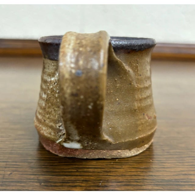 1970s Vintage 1979 Handmade Studio Art Pottery Coffee Mug Tea Cup For Sale - Image 5 of 6