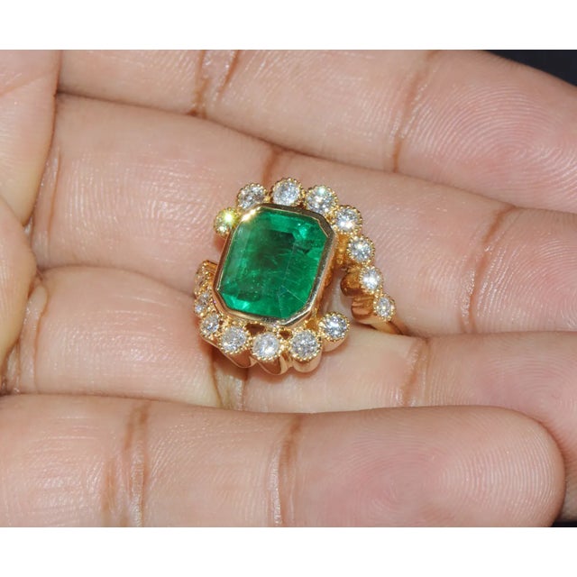 GIA Certified Natural 4.83CTS VS F Diamond Emerald 18K Solid Gold Bypass Ring, size 6.5 For Sale - Image 10 of 10