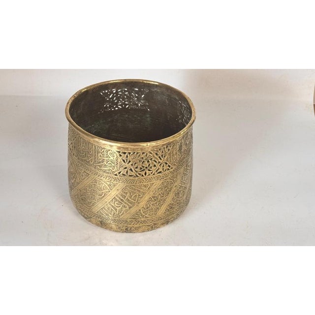 African Plant Stand in Brass For Sale - Image 3 of 13