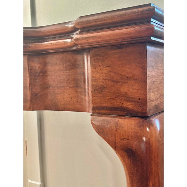 Wood Vintage Queen Anne Revival Mahogany Flip-Top Game Table / Console Table For Sale - Image 7 of 15