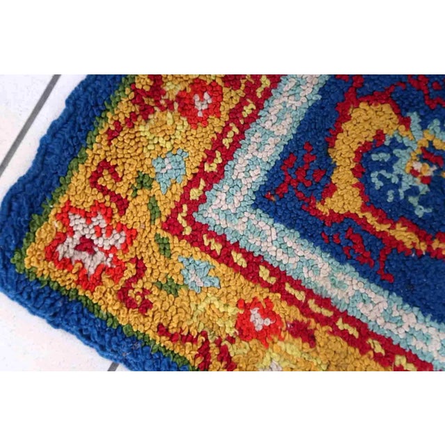 Vintage French Savonnerie rug with dragon design The rug has been made in wool in the end of 20th century. It is in...