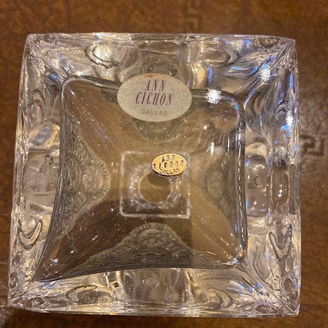 Metal 1990s Vintage Ann Cichon Dallas Jeweled Crystal Perfume Bottle - With Original Sticker For Sale - Image 7 of 8