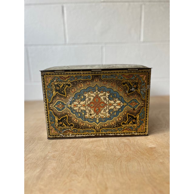 Early 20th Century Antique Tin Biscuit Box by by h.j. Heinz 57 Company For Sale - Image 5 of 11