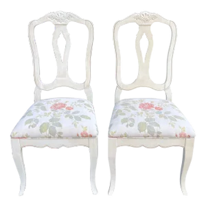 2000s Ethan Allen Country French Birch Dining Chairs - a Pair (A) (26-6202 Brittany)