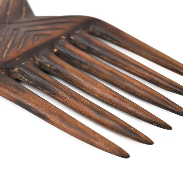 Early 20th Century Songye Kifwebe Figural Comb For Sale - Image 4 of 4