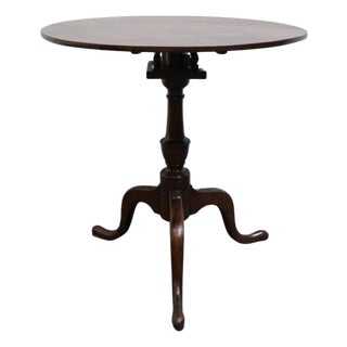 Vintage Antique Solid Mahogany Traditional Style 41" Round Tilt-Top Accent Table For Sale